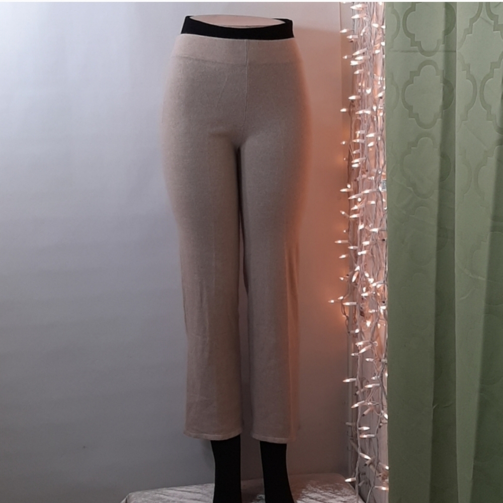 $200 Neiman Marcus Cashmere Pants